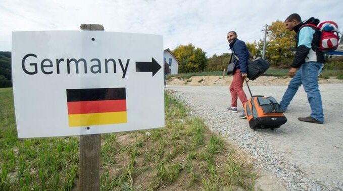 إيقاف استقبال اللاجئين في 12 ولاية ألمانية فقط وميونخ مازالت تستقبل اللاجئين