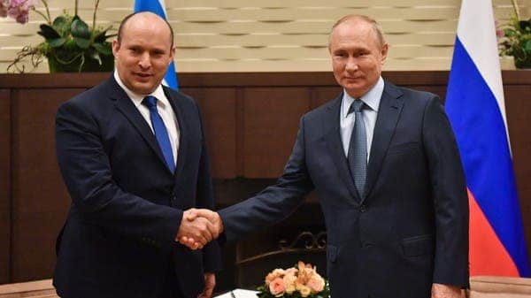 عبر ضوء من روسيا.. إسرائيل تحد من نفوذ إيران بسوريا