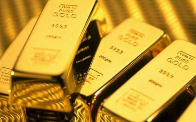 أسعار الذهب تهبط بما يصل إلى 2 في المئة أثناء التعاملات