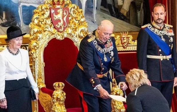 العائلة المالكة النرويجية في الافتتاح الرسمي للبرلمان