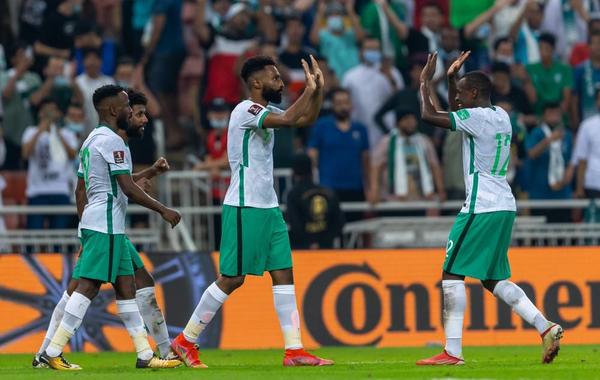 المنتخب السعودي يتصدّر مجموعته في تصفيات كأس العالم بفوزه على الصين بثلاثية قوية