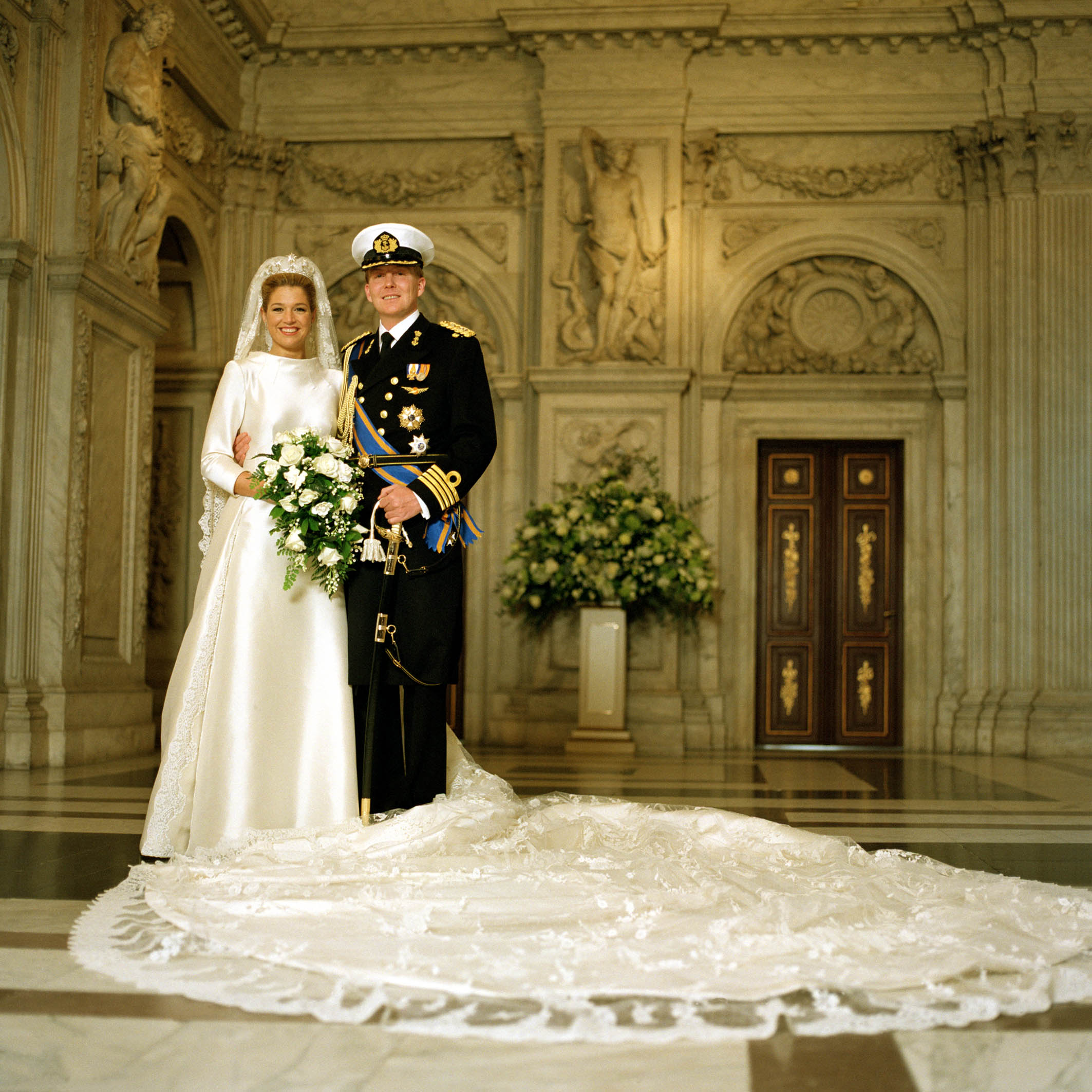 حفل زفاف الملكة ماكسيما وزوجها الملك ويليم ألكساندر- الصورة من موقع ويكيبيديا