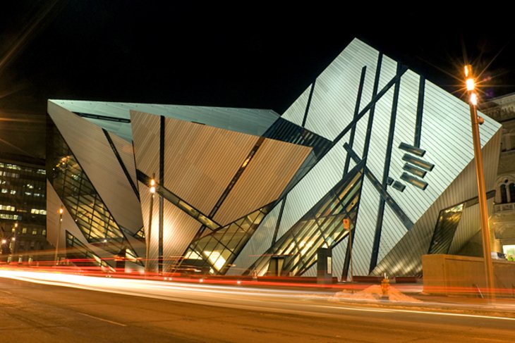متحف أونتاريو الملكي (ROM)