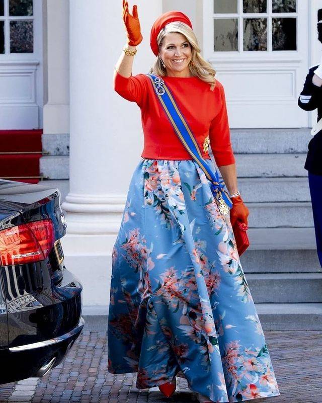 الملكة ماكسيما في إطلالة جذابة- الصورة من حساب Europe royals على إنستغرام