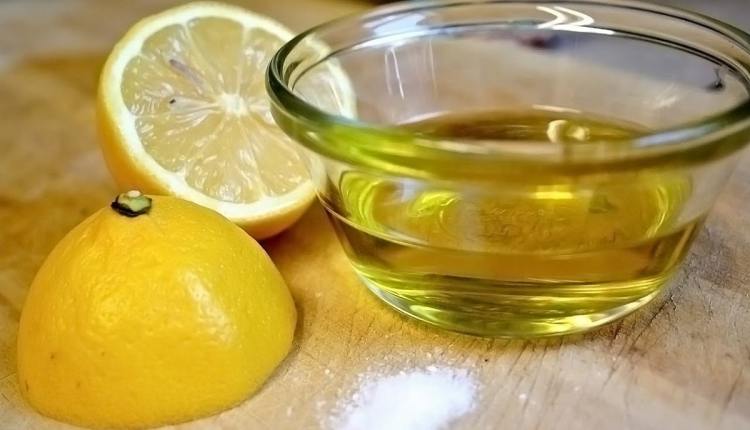 مزيج زيت الزيتون والليمون صحي ومفيد
