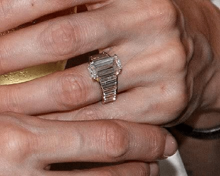 اختيار خاتم زواج