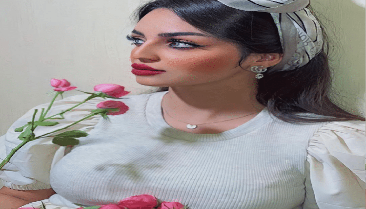شاب يخطب رهف القحطاني وسط شارع عام وأمام الجميع