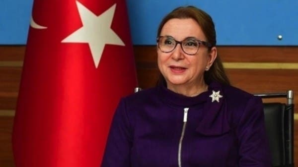 فضيحة المعقمات أطاحت بها.. إقالة وزيرة التجارة في تركيا