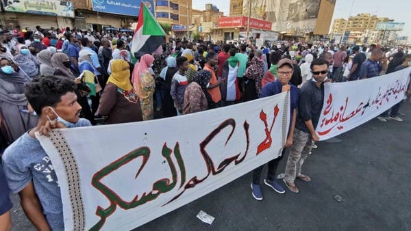 تظاهرات جديدة في الخرطوم.. وسط مساع لإطلاق الموقوفين