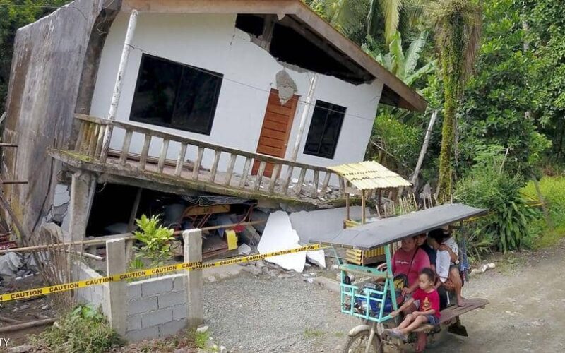 زلزالان يضربان جزرا بشمال الفلبين واصابة العشرات