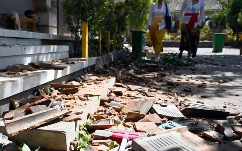 زلزال بقوة 5.7 درجات في جزيرة بالي الإندونيسية لم يؤد إلى وقوع ضحايا
