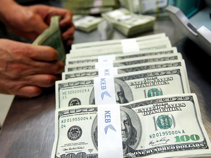 تراجع الجنيه المصري لادنى مستوى له بعد قرار الدولار الجمركي
