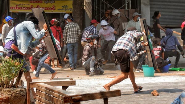 4 قتلى بنيران الشرطة في ميانمار.. وأميركا تمنح مواطنيها “وضع الحماية المؤقت”