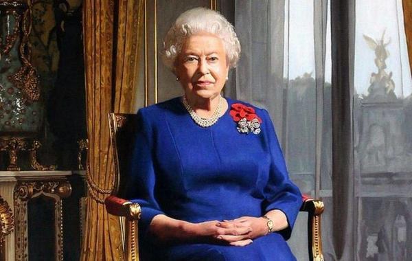 الملكة إليزابيث في أول مشاركة عائلية بعد أزمتها الصحية