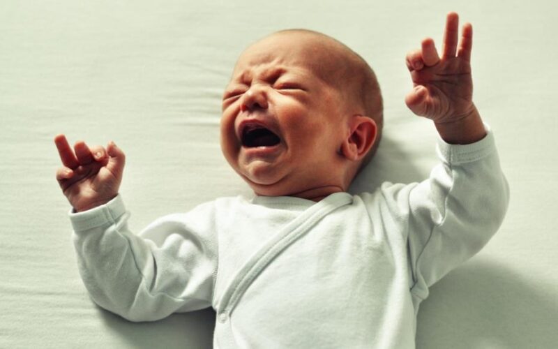 الضوضاء البيضاء هي الحل لطفلك الرضيع نحو نوم هادئ