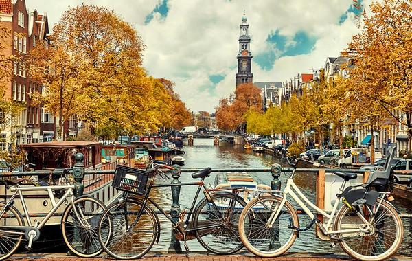 أماكن سياحية يجب زيارتها في أمستردام  خلال رحلتك في 2022