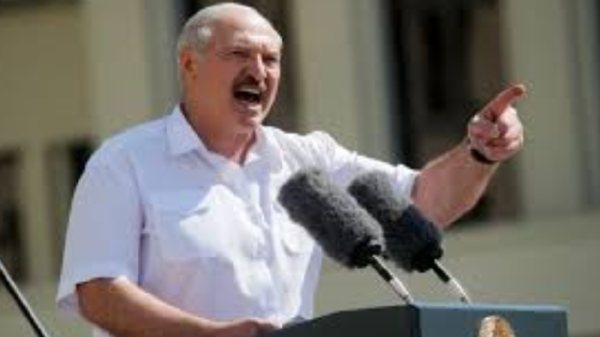 رئيس بيلاروسيا يهدد بإغراق أوروبا بالمهاجرين والمخدرات