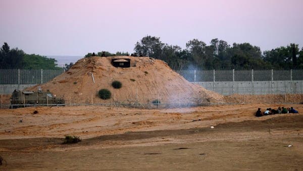 غارات إسرائيلية ليلية على قطاع غزة.. وتعزيز قوات