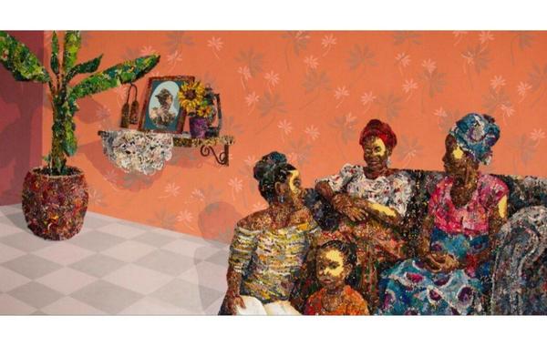 لوحات النيجيرية مارسيلينا أكبوجوتور الملونة المزخرفة تحاكي تعقيدات البشر