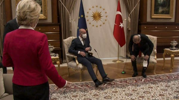 فرنسا عن فضيحة “الكرسي”: تركيا تعمدت الإساءة.. إنه فخ