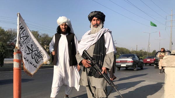 طالبان: إدارة الفوضى خارج مطار كابل مهمة معقدة