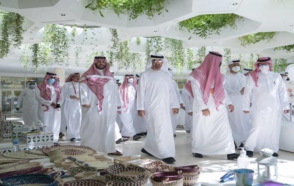 الشيخ محمد بن زايد يزور الجناح السعودي في معرض إكسبو 2020 دبي