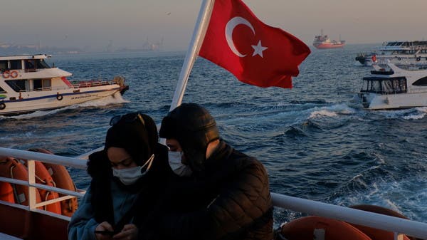 تخفيف قيود كورونا في تركيا يثير قلق الأطباء