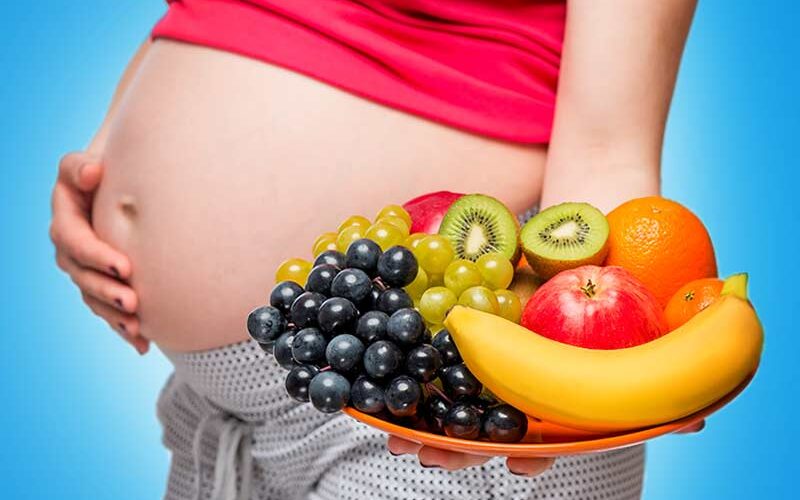 أفضل الفواكه للأكل أثناء الحمل