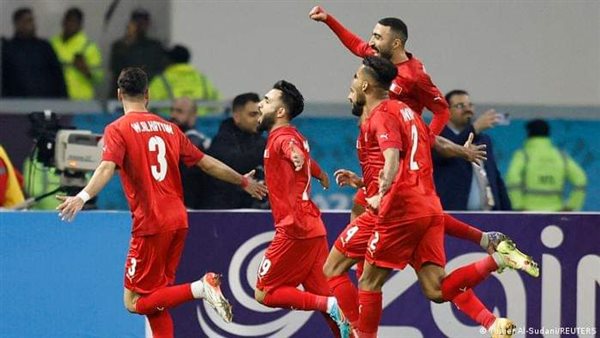 أي ساعة مباراة البحرين وعمان نصف نهائي كأس الخليج 2023