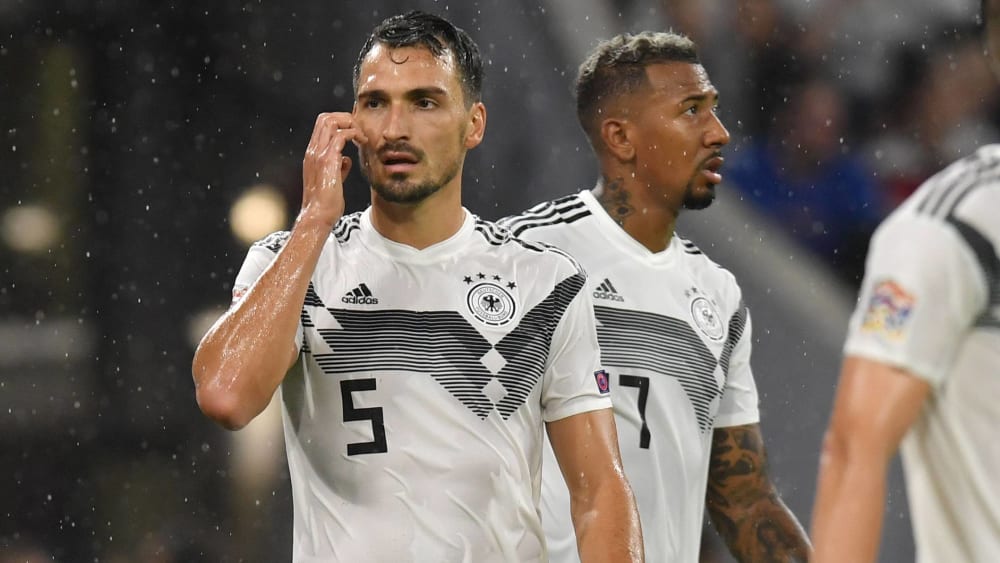 الآراء حول رفض قطر استقبال طائرة المنتخب الالماني عند وصوله للدوحة