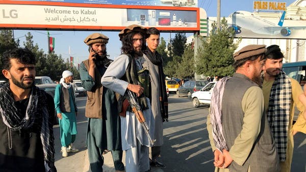 مشاهد من شوارع كابل بعد طالبان.. “طبيعية وخالية من النساء”