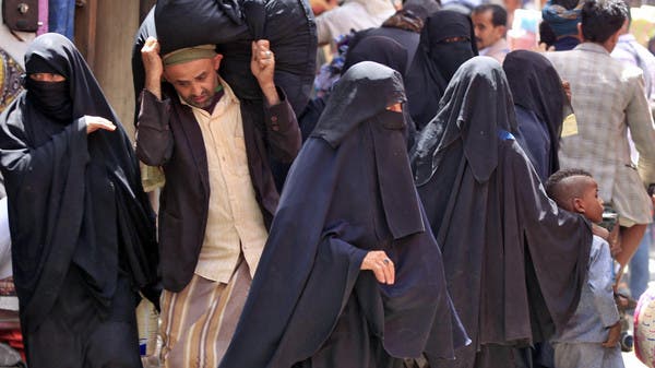 اليمن.. رفض حوثي لمشروع إنساني لتشغيل نساء بمبرر “العادات”