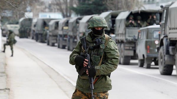نزعت فتيل الأزمة.. روسيا تسحب آلاف الجنود من الحدود الأوكرانية 