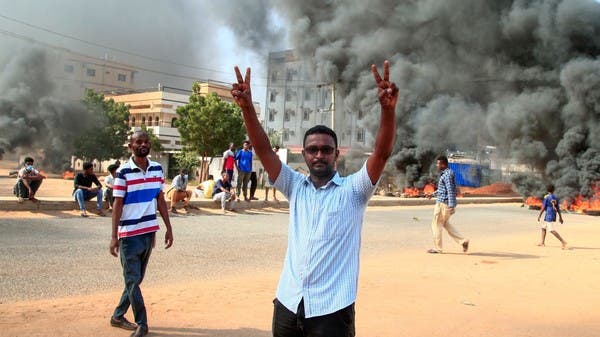 تجمع المهنيين في السودان يدعو لكسر الطوارئ: اخرجوا مساء