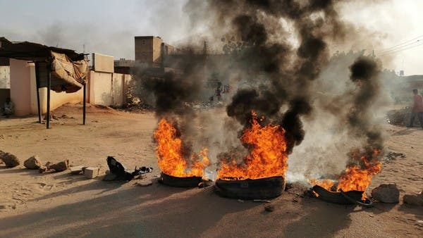 لجنة أطباء السودان: مقتل 3 بطلق ناري وأكثر من 80 مصابا