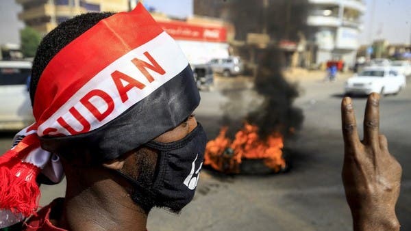 تجمع المهنيين في السودان: نطالب بتسليم السلطة للمدنيين
