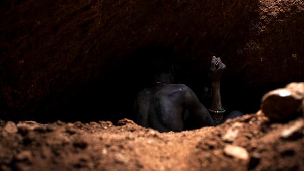 فاجعة منجم الذهب غرب السودان.. ارتفاع القتلى إلى 40