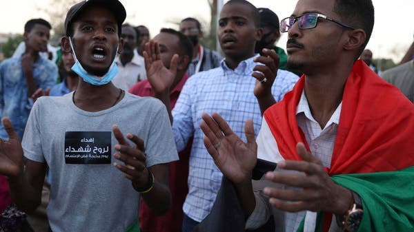 الأول من نوعه..قضاء مدني يحاكم جنود سودانيين بمقتل محتجين