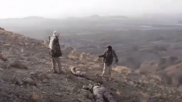 شاهد.. مصرع 35 حوثياً بنيران الجيش اليمني غرب مأرب