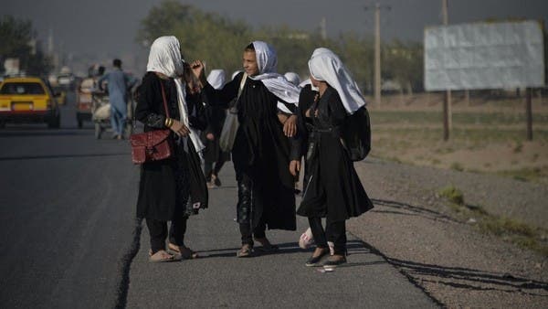 “حساب وهمي”.. طالبان تنفي تغريدات حول النساء والتعليم