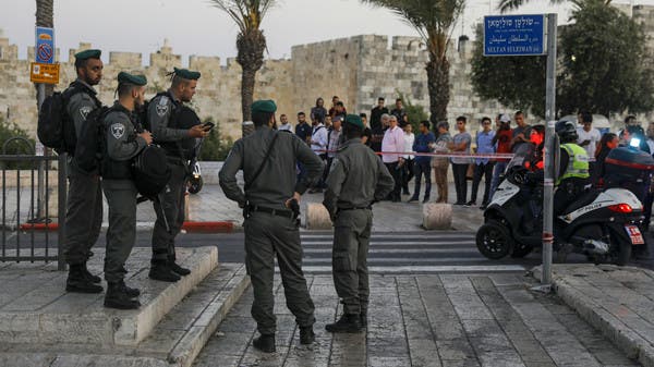 القوات الإسرائيلية تعتدي على شبان فلسطينيين قرب باب العامود في القدس