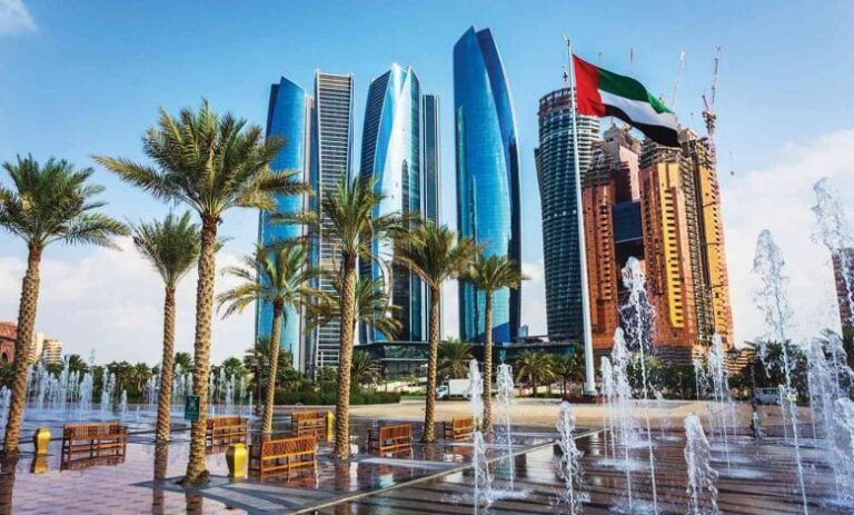 الحصول على تأشيرة الإمارات السياحية لمدة 5 سنوات