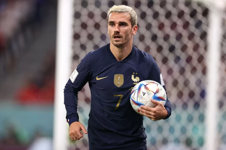 القنوات الناقلة لمباراة فرنسا وبولندا اليوم في دور ال16 كاس العالم 2022