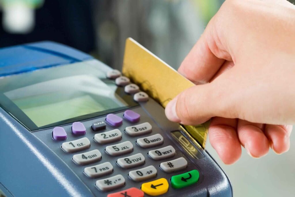 تعرف على الفئات المستفيدة من زيادة الدعم الاستثنائي ببطاقات التموين