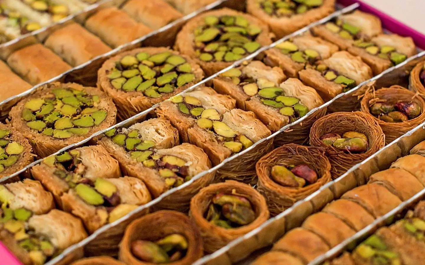 أسعار الحلويات في سوريا 2022 ارتفاع قبل عيد الأضحى