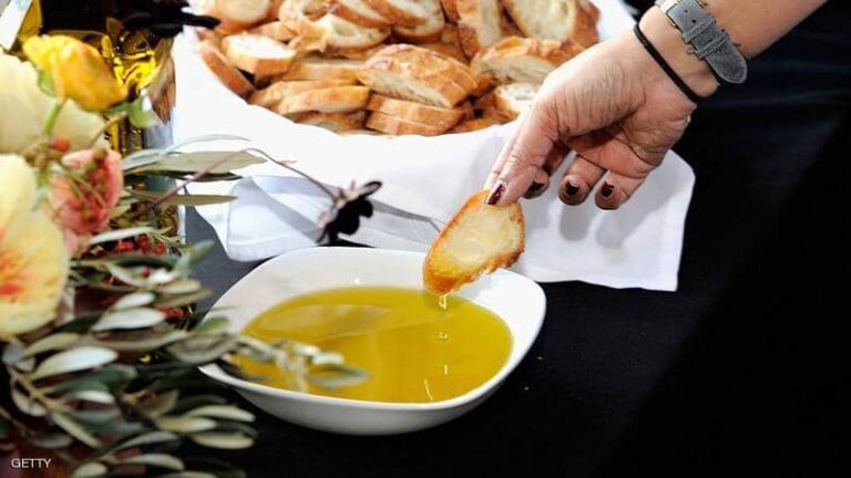 زيت الزيتون يحمي الجسم من عدة أمراض