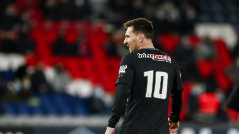 سبب ارتداء ميسي القميص رقم 10 في كأس فرنسا