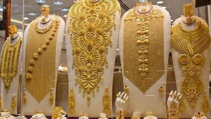 كم سعر الذهب في الإمارات اليوم السبت