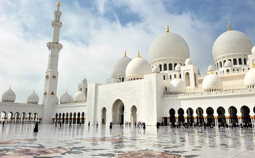 اوقات صلاة عيد الأضحى في الإمارات