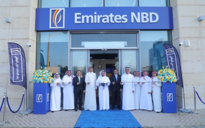 مواعيد عمل بنك الامارات دبي الوطني 2024 أوقات الدوام كاملة